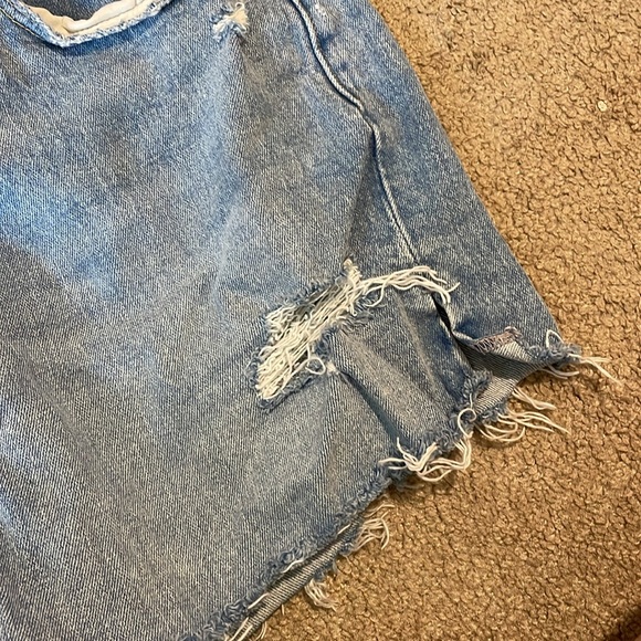 Abercrombie mom shorts - Picture 4 of 4